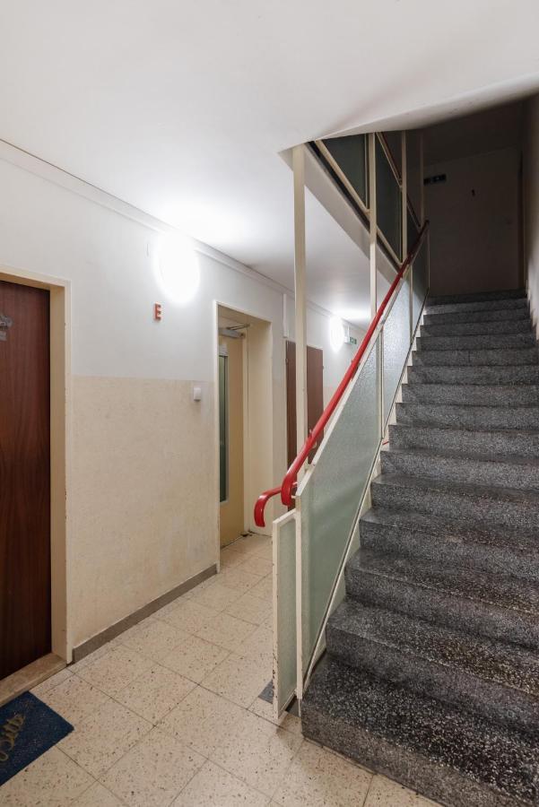 Modern, Bright Studio -Close To The Center In A Quiet Area Vienna Exterior photo